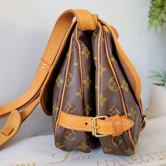 💕DISCONTINUED Very Rare Crossbody/Messenger Louis Vuitton Saumur 30 Monogram - Picture 4 of 16
